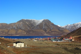 View of Longyearbyen with Huset in the foreground