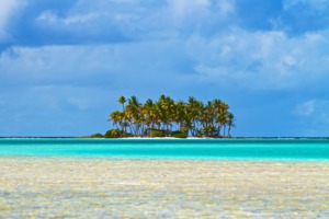 Island in the Rangiroa atoll, French Polynesia