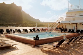 Paul Gauguin Cruises -  Pool deck