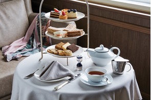 Silver Explorer - Afternoon tea in the Panorama Lounge