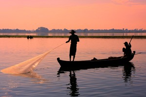Local man fishing in Amarapura, Mandalay
