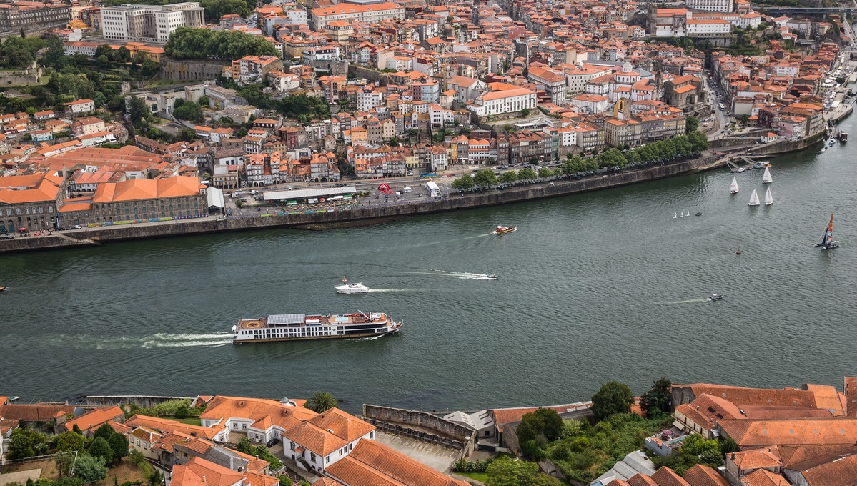 AmaVida on the Douro river, Porto