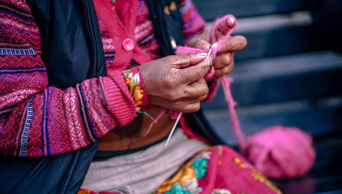 Central & South America cruises - Peruvian woman knitting
