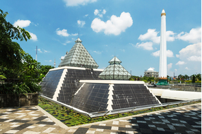 Tugu Pahlawan National Monument, Surabaya, Indonesia