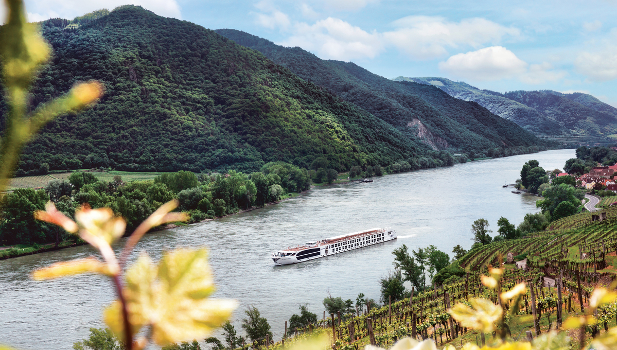 Uniworld River Cruises - SS Maria Theresa in the Wachau Valley