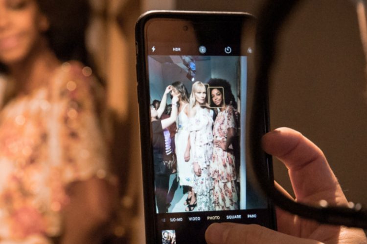 Fashion Trends: All You Need to Know About London Fashion Week Festival September 2017 ➤ Discover the season's newest design news and inspiration ideas. Visit Daily Design News and subscribe our newsletter! #dailydesignnews #designnews #bestdesignevets #designews #LondonFashionWeekFestival #LondonFashionWeek #LFW #LFWF