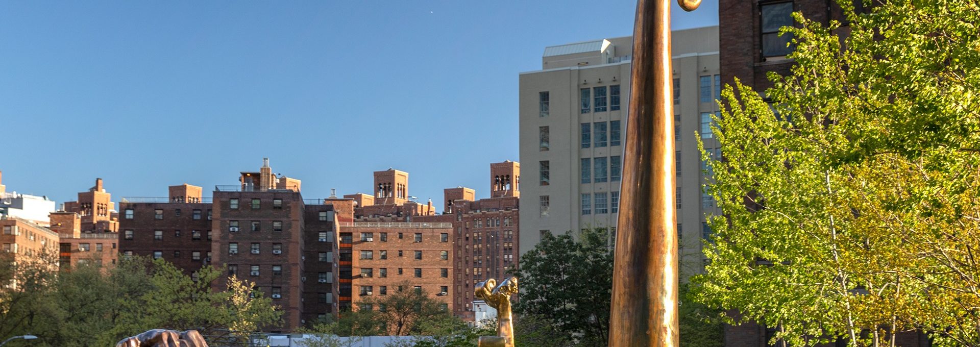 Alma Allens Huge Outdoor Sculptures Take Over The High Line In New York_Cover