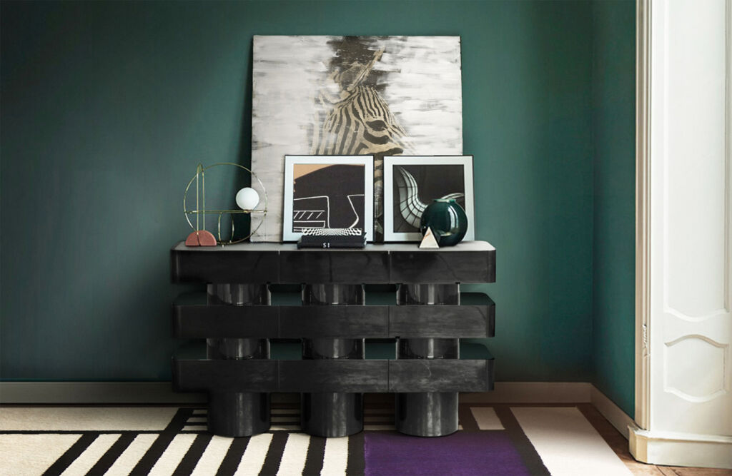 50 Luxury Consoles