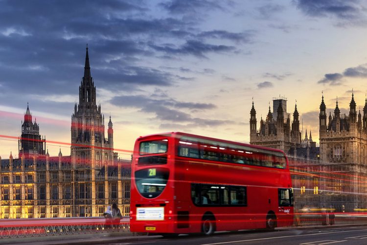 Complete City Guide on How to Enjoy The Best of London Design Events ➤ Discover the season's newest design news and inspiration ideas. Visit Daily Design News and subscribe our newsletter! #dailydesignnews #designnews #bestdesignevets #designagenda #designevents #londondesignfestival #LDF #londondesignfestival2017 #LDF2017 #designjunction #decorex #decorexinternational
