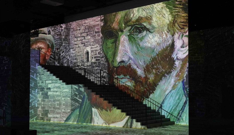 Infinity des Lumières - The Largest Digital Art Gallery
